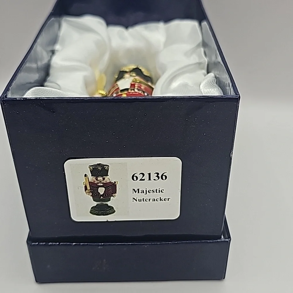 Baltimore majestic nutcracker trinket box